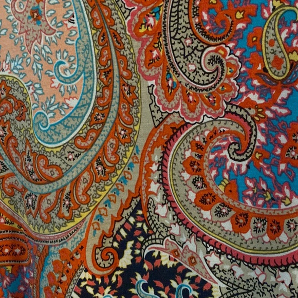 Multi print Top - Picture 2 of 2